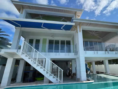 Tampa Bay retractable awnings